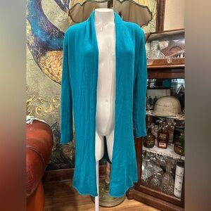 EUC TYLER BOE CASHMERE CARDIGAN TEAL COLOR LIGHT IN WEIGHT AND SUPER SOFT